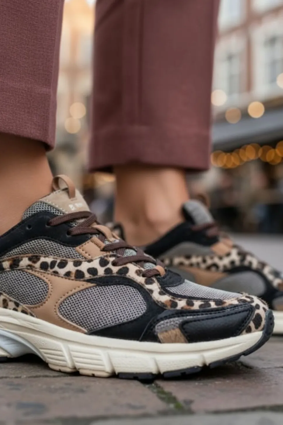 POSH by Poelman Sneakers Zwart Dames