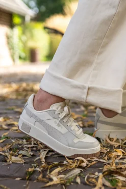 Puma Carina Street Sneakers Beige Dames