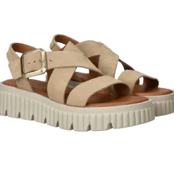 Tamaris Sandalen Beige Dames